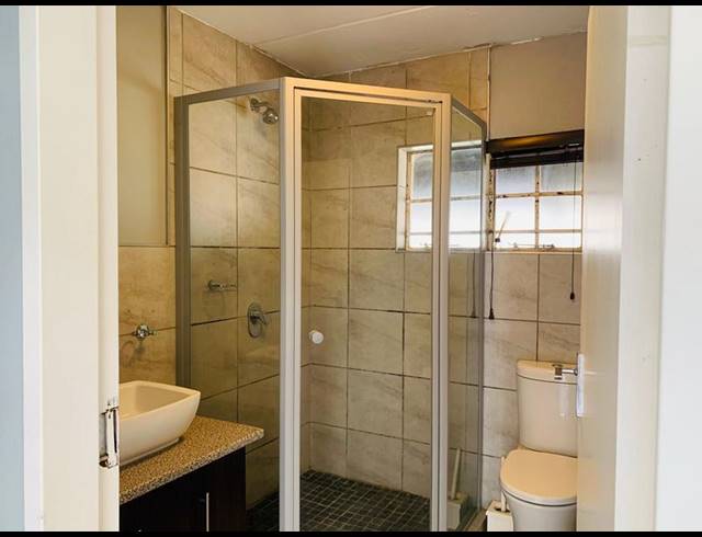 1 BEDROOM APARTMENT FOR SALE IN HATFIELD